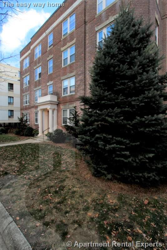 14 Centre St, Central Square