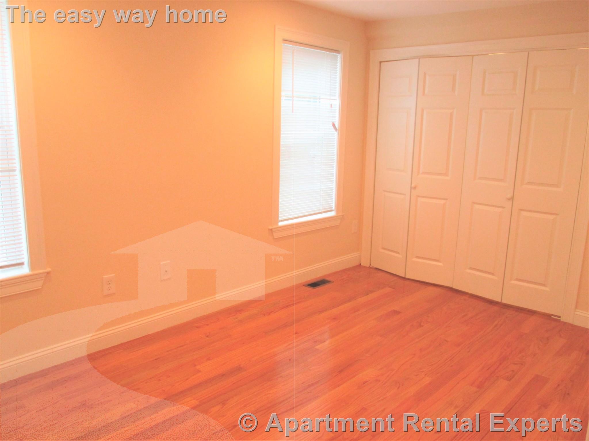 10 Nashua St, Magoun Square