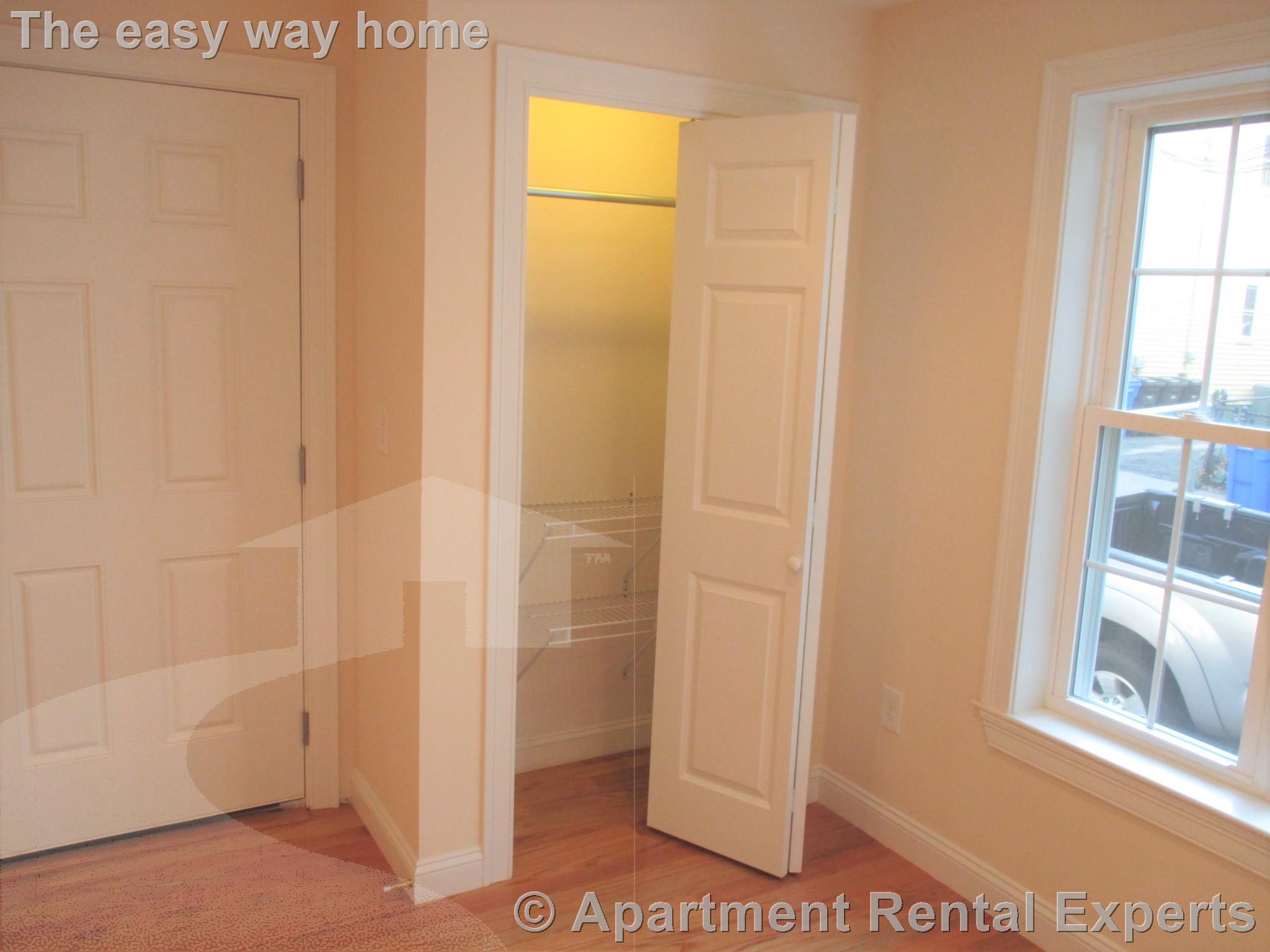 10 Nashua St, Magoun Square