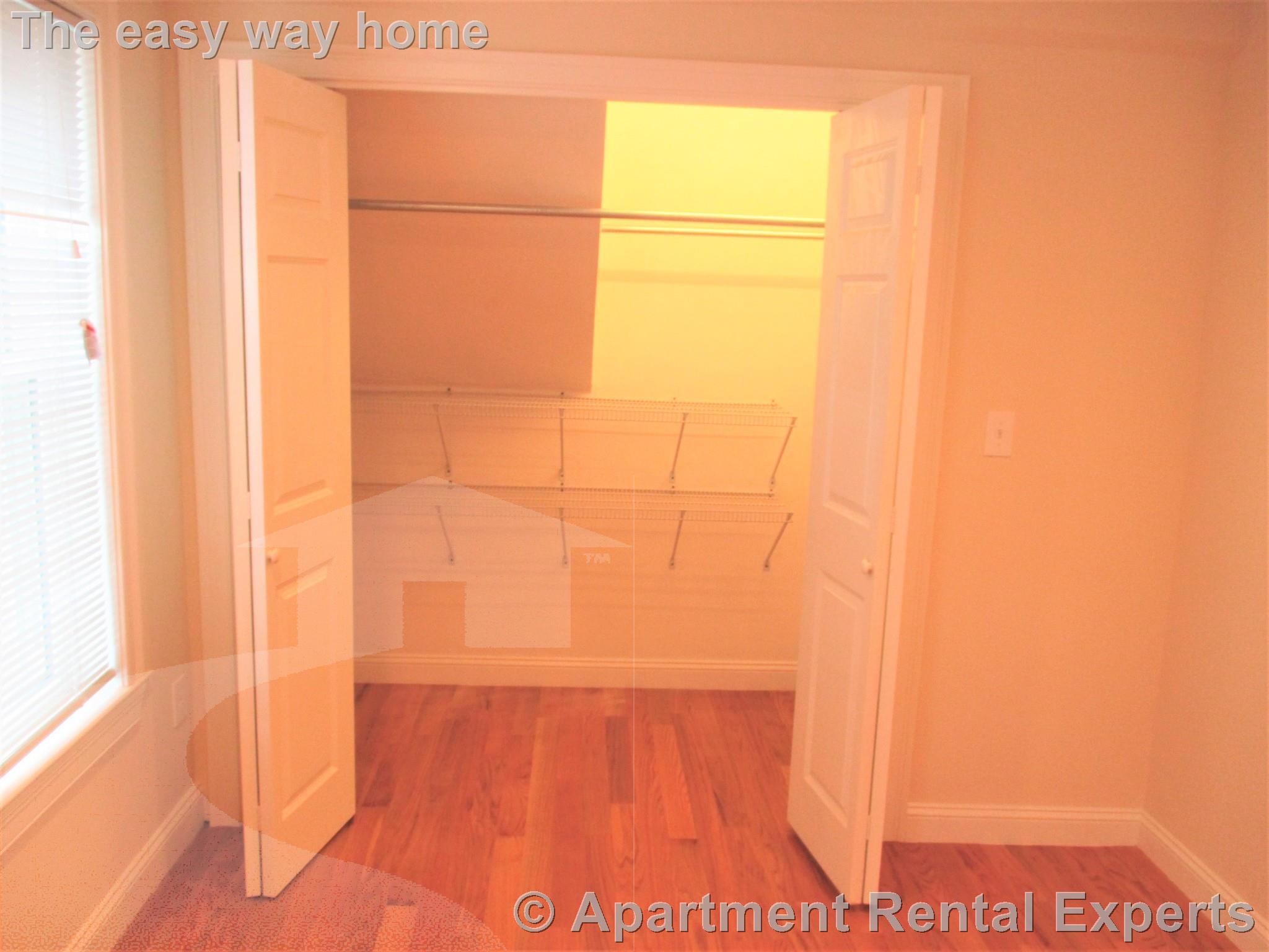 10 Nashua St, Magoun Square