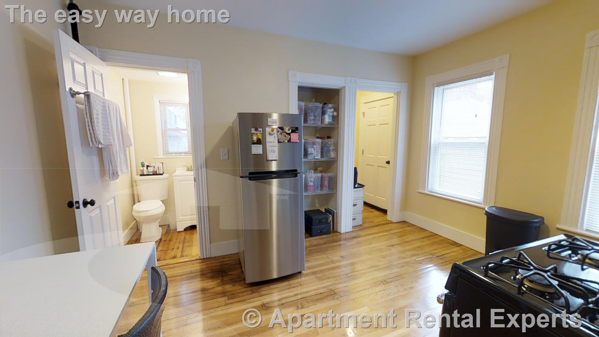 5-7 Blake St, Porter Square