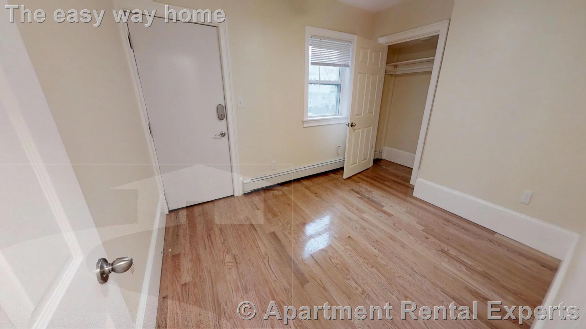 65 Walden St, Porter Square