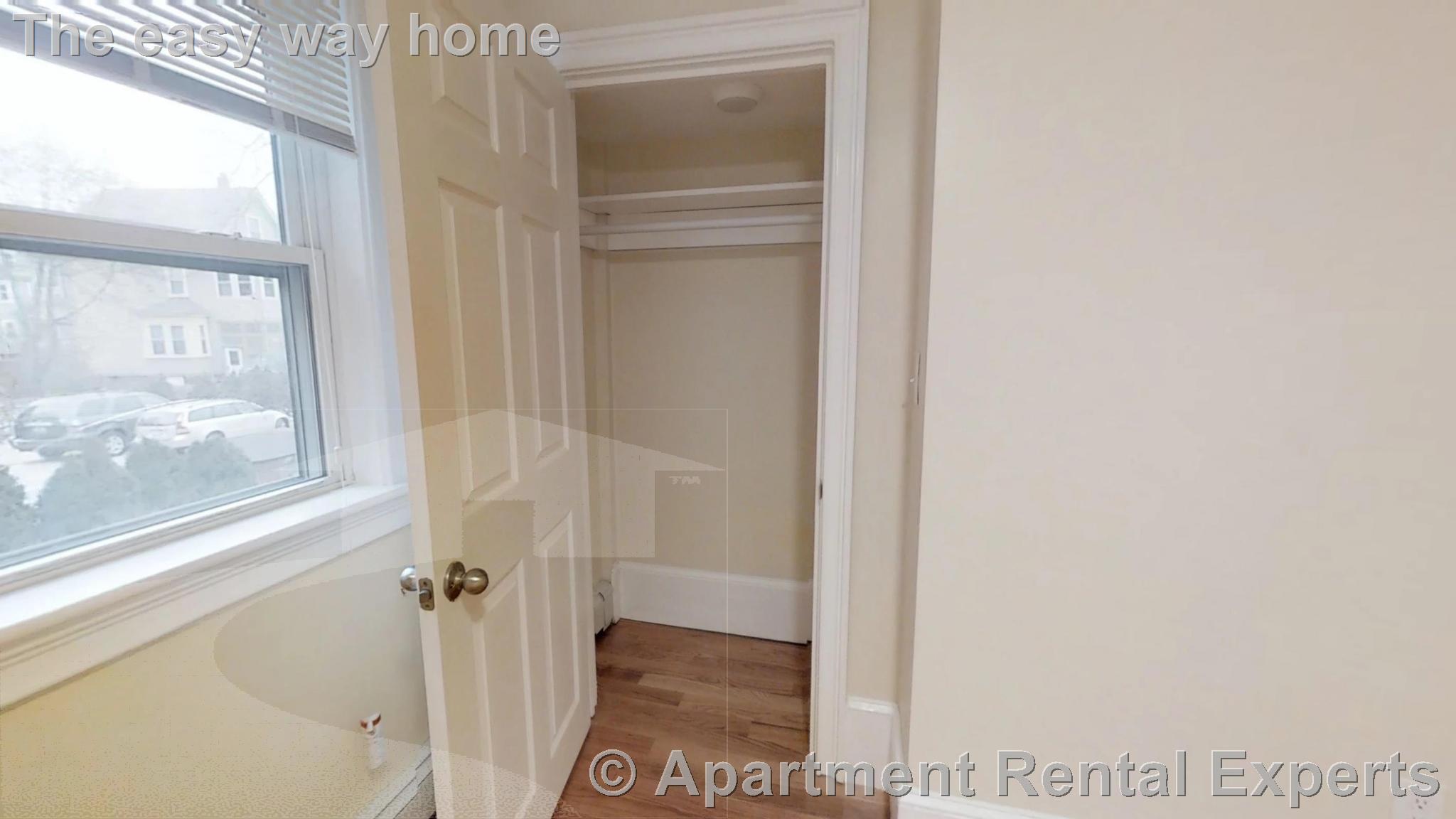 65 Walden St, Porter Square