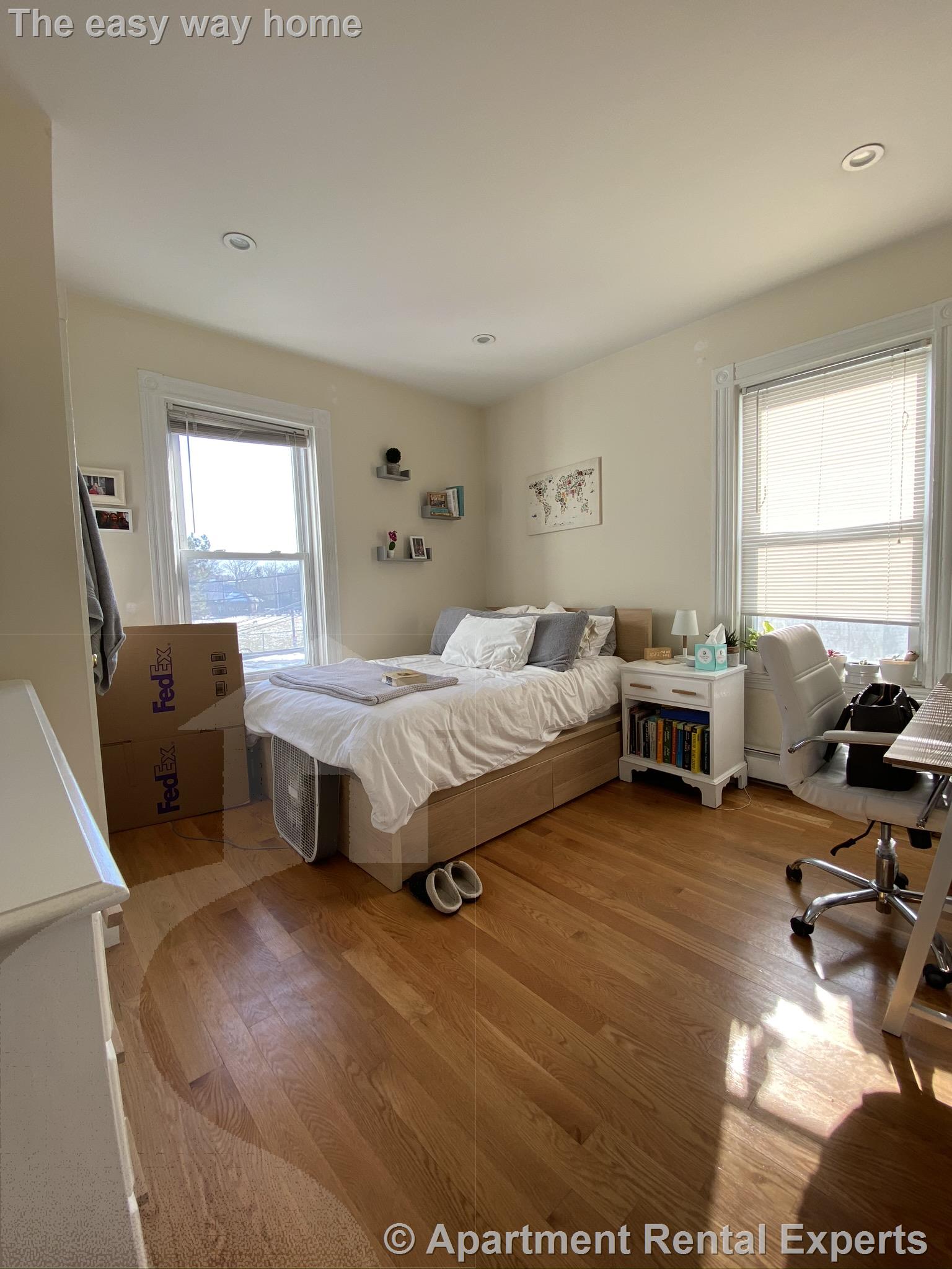 322.5 Western Ave, Cambridgeport