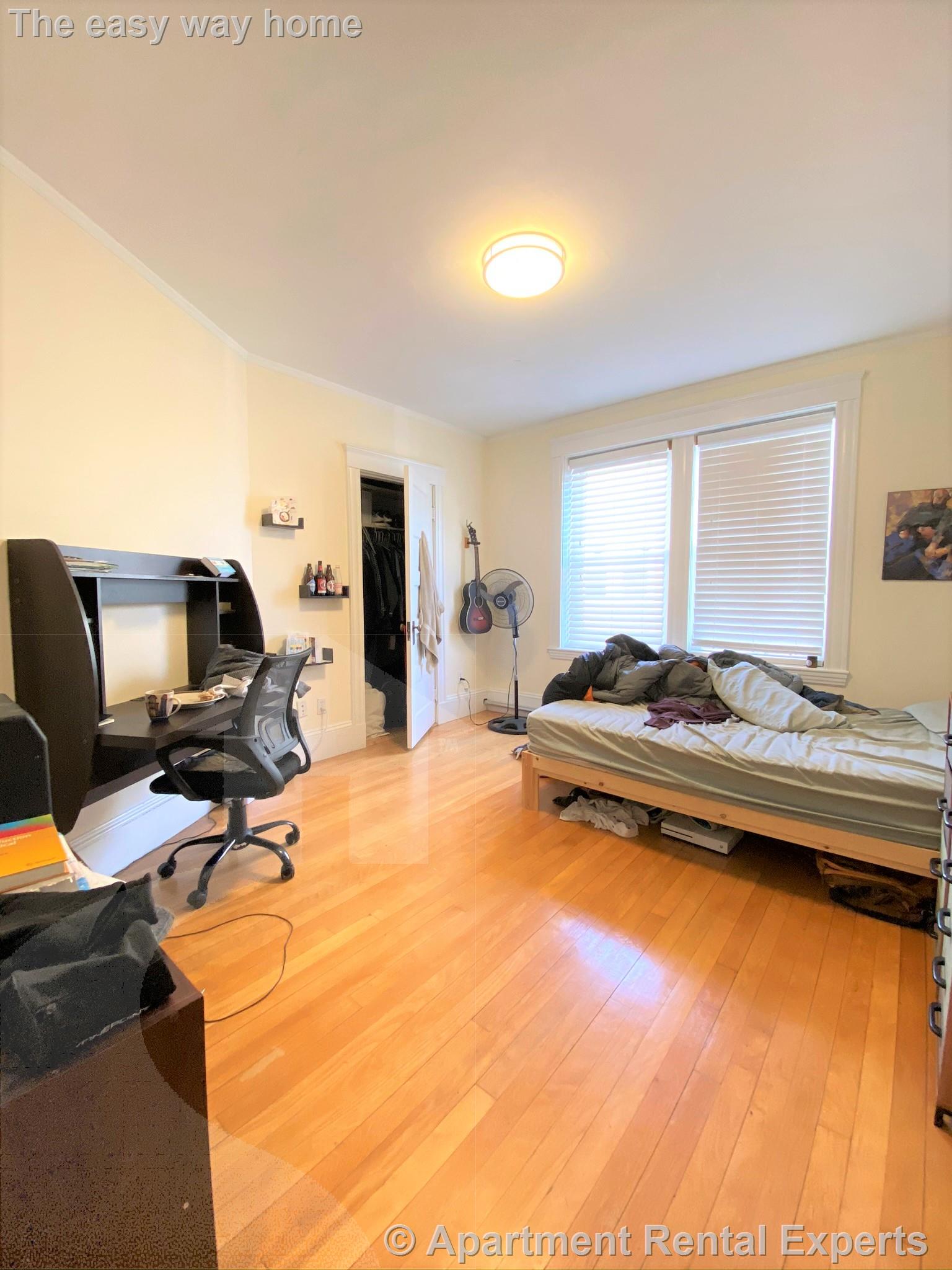 9 Fairfield St, Porter Square