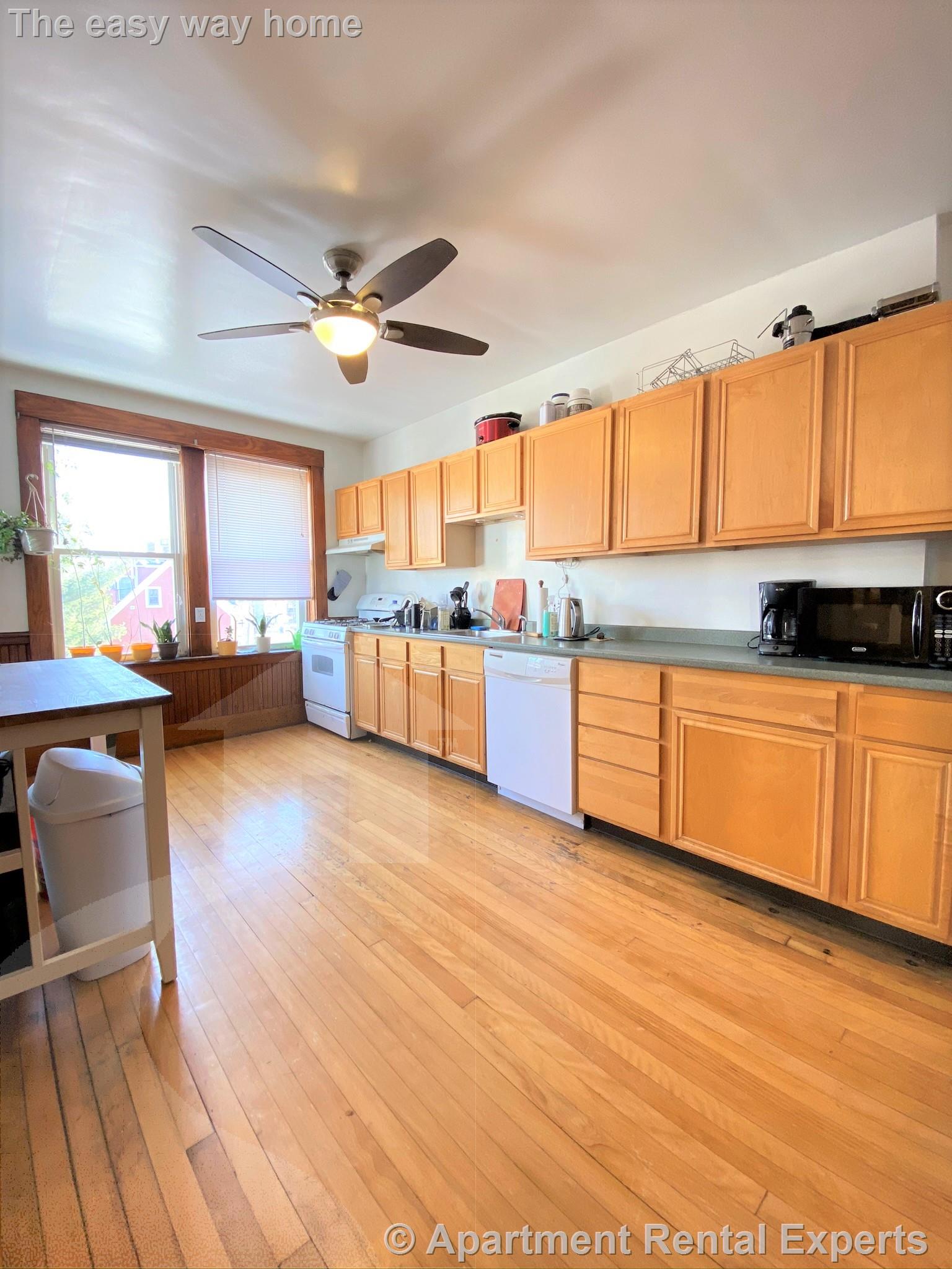 9 Fairfield St, Porter Square