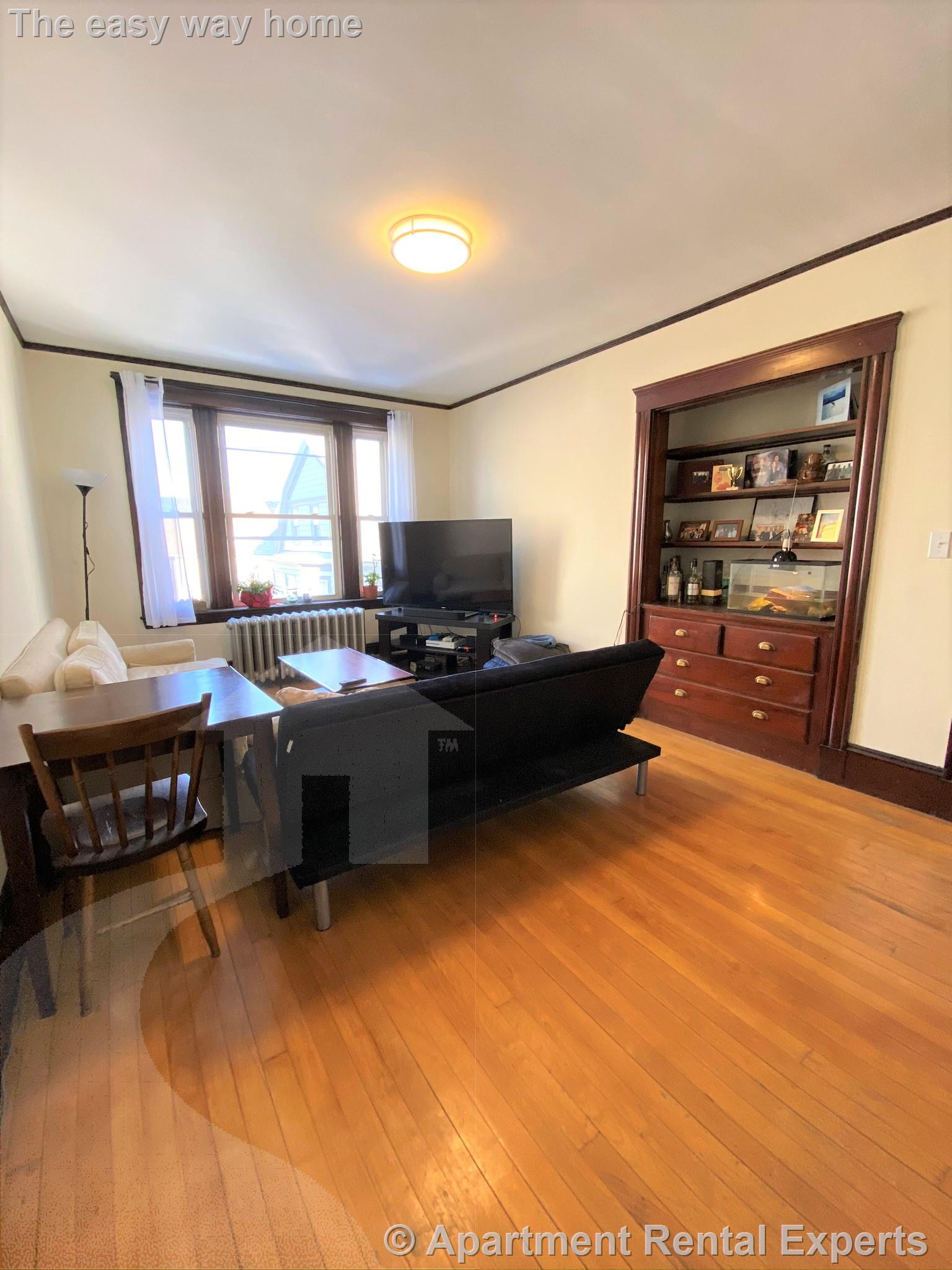 9 Fairfield St, Porter Square