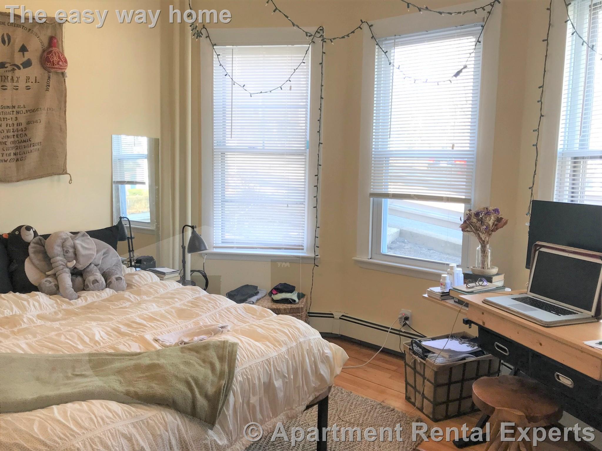 27-29 Cameron Ave, Davis Square