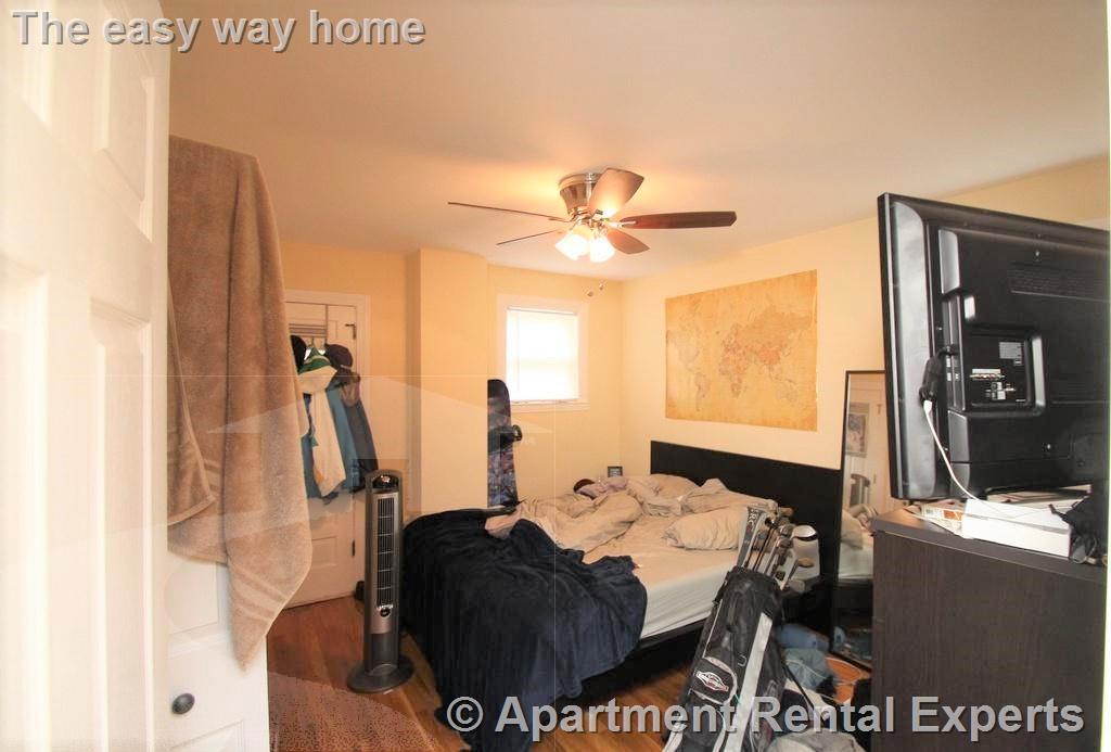 19 Chandler St, Davis Square