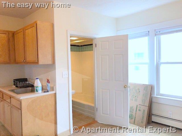 389.5 Columbia St, Inman Square