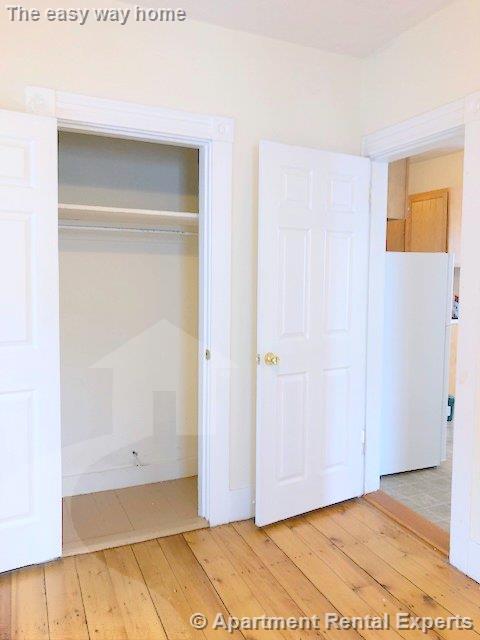 389.5 Columbia St, Inman Square