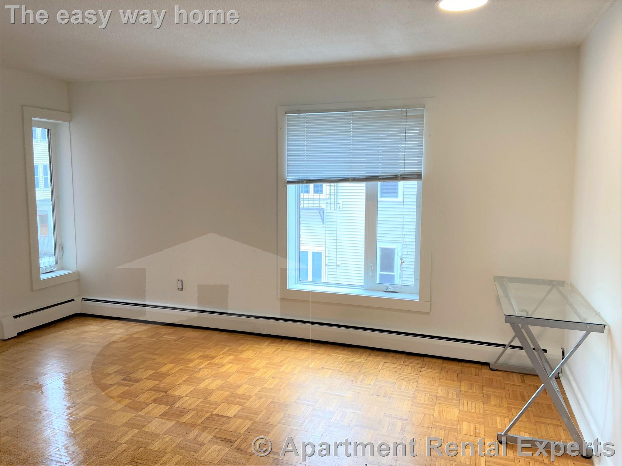 524 Putnam Ave, Cambridgeport