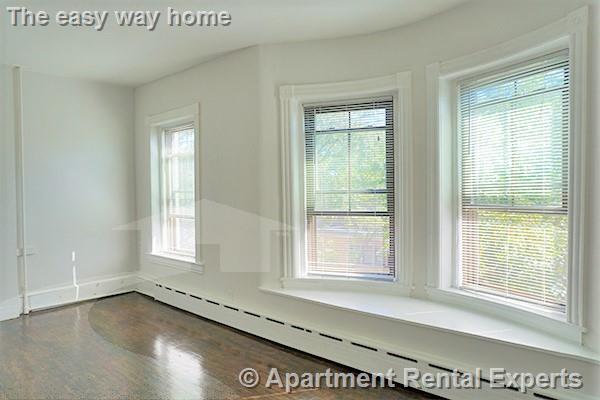 102 Willow St, Inman Square