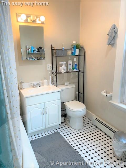 397 Washington St, Ward Two