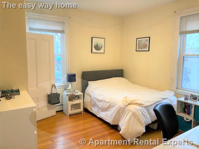 397 Washington St, Ward Two