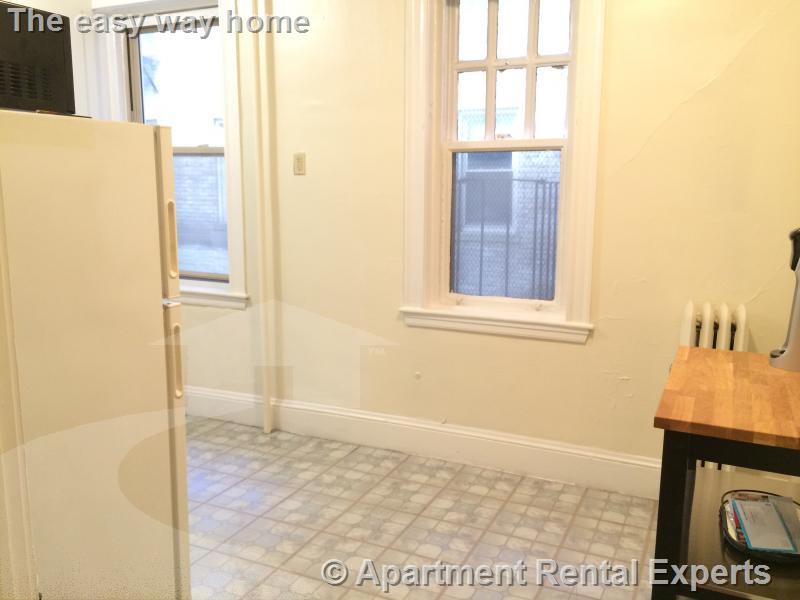 1622 Massachusetts Ave, Harvard Square