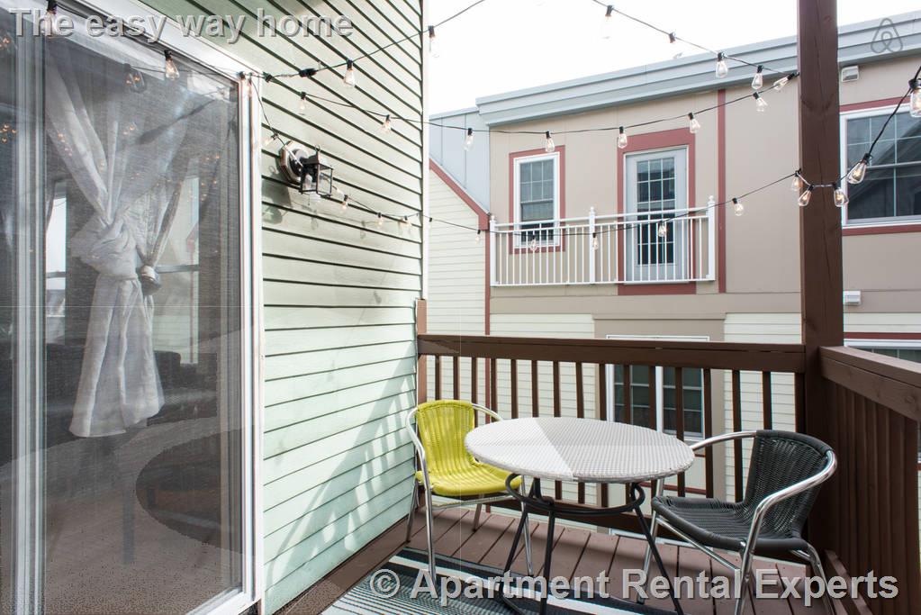 184 Green St, Central Square