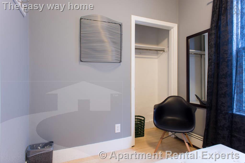 184 Green St, Central Square