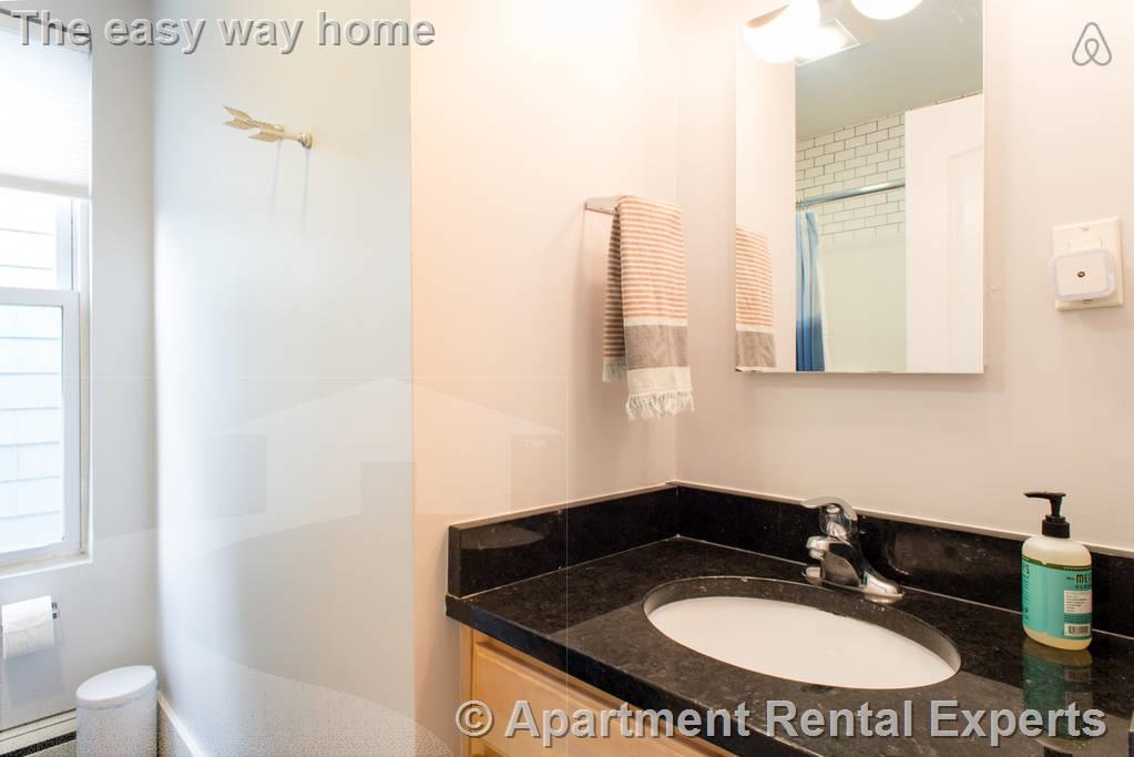 184 Green St, Central Square