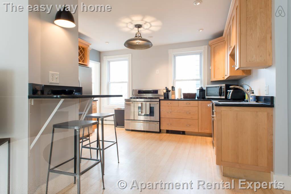 184 Green St, Central Square