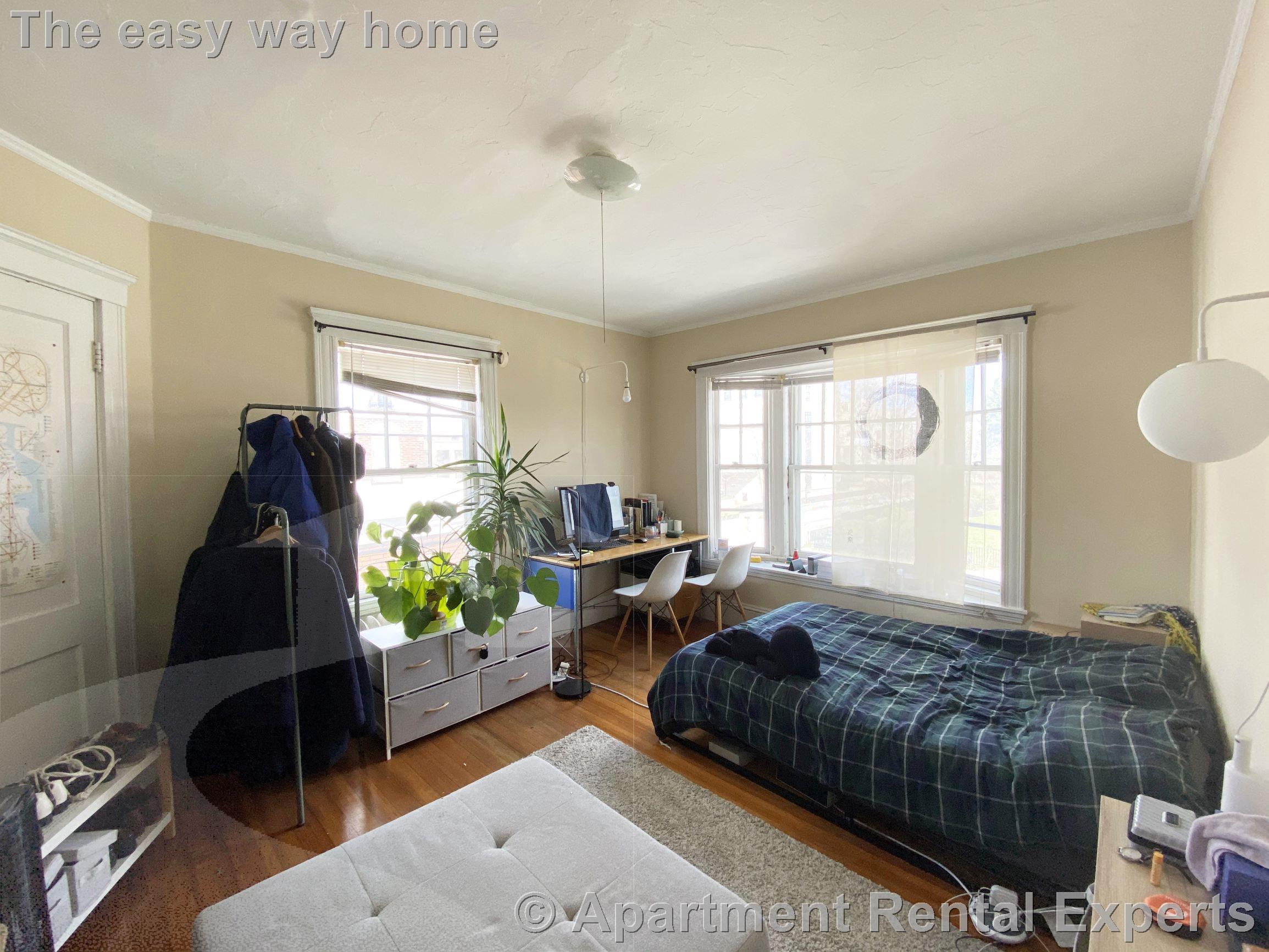 452 Broadway, Harvard Square