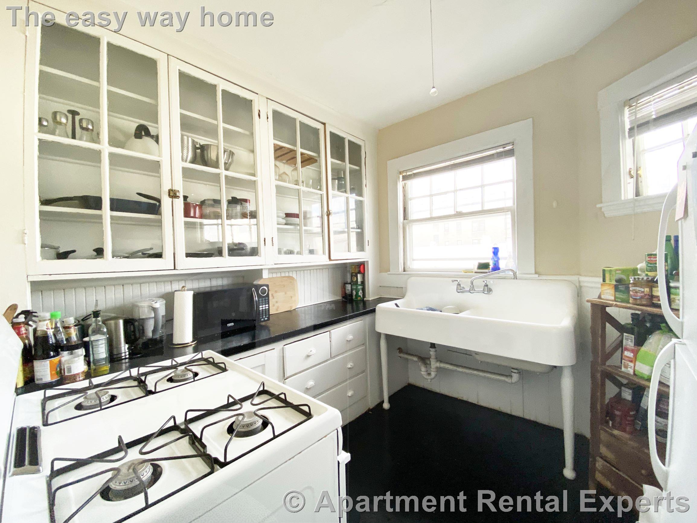 452 Broadway, Harvard Square