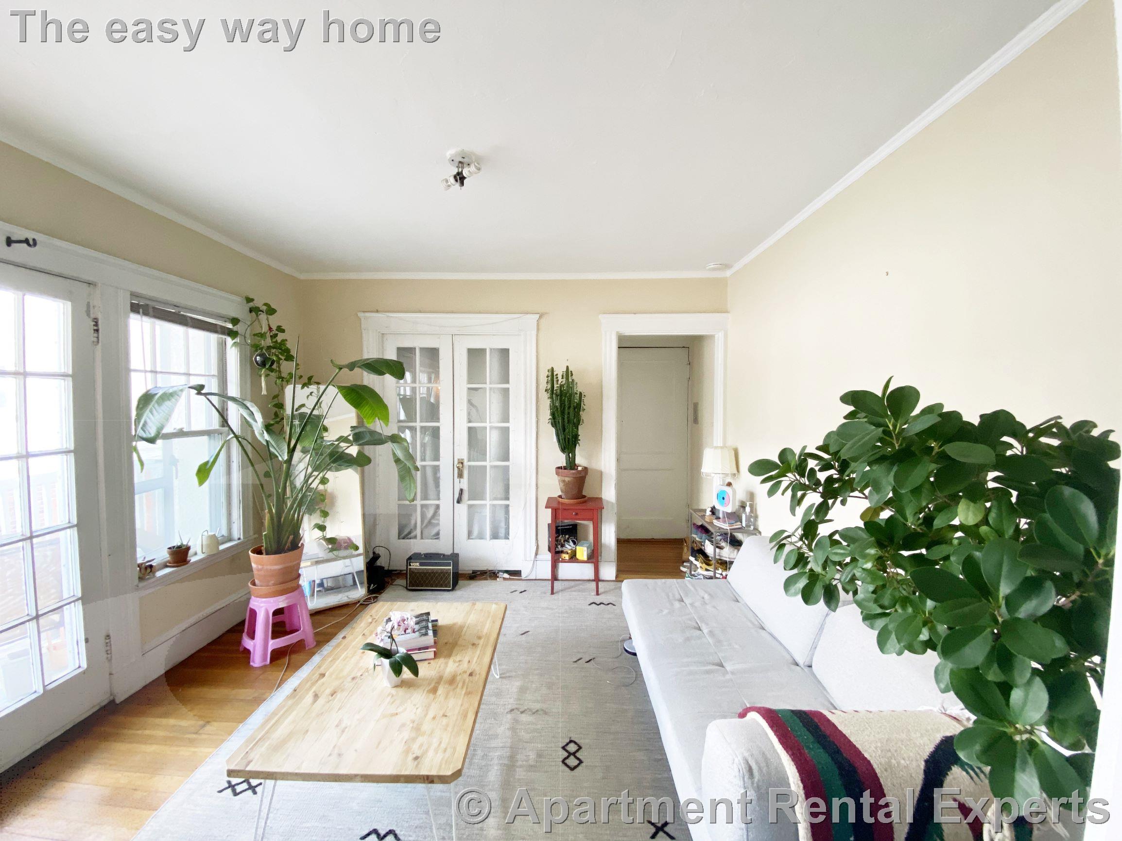 452 Broadway, Harvard Square