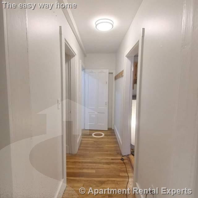 10 Smith Ave, Ward Two