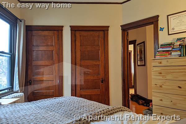 19 Pleasant St, Central Square