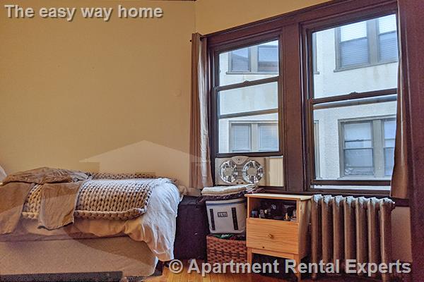 19 Pleasant St, Central Square