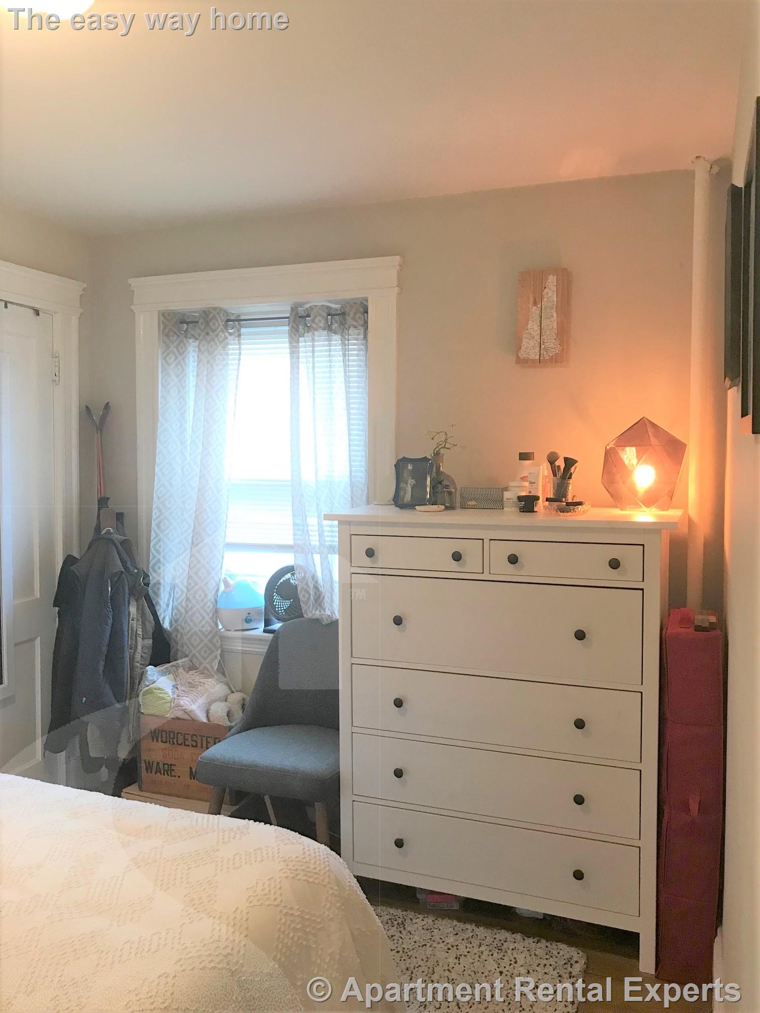 105 Summer St, Malden Center