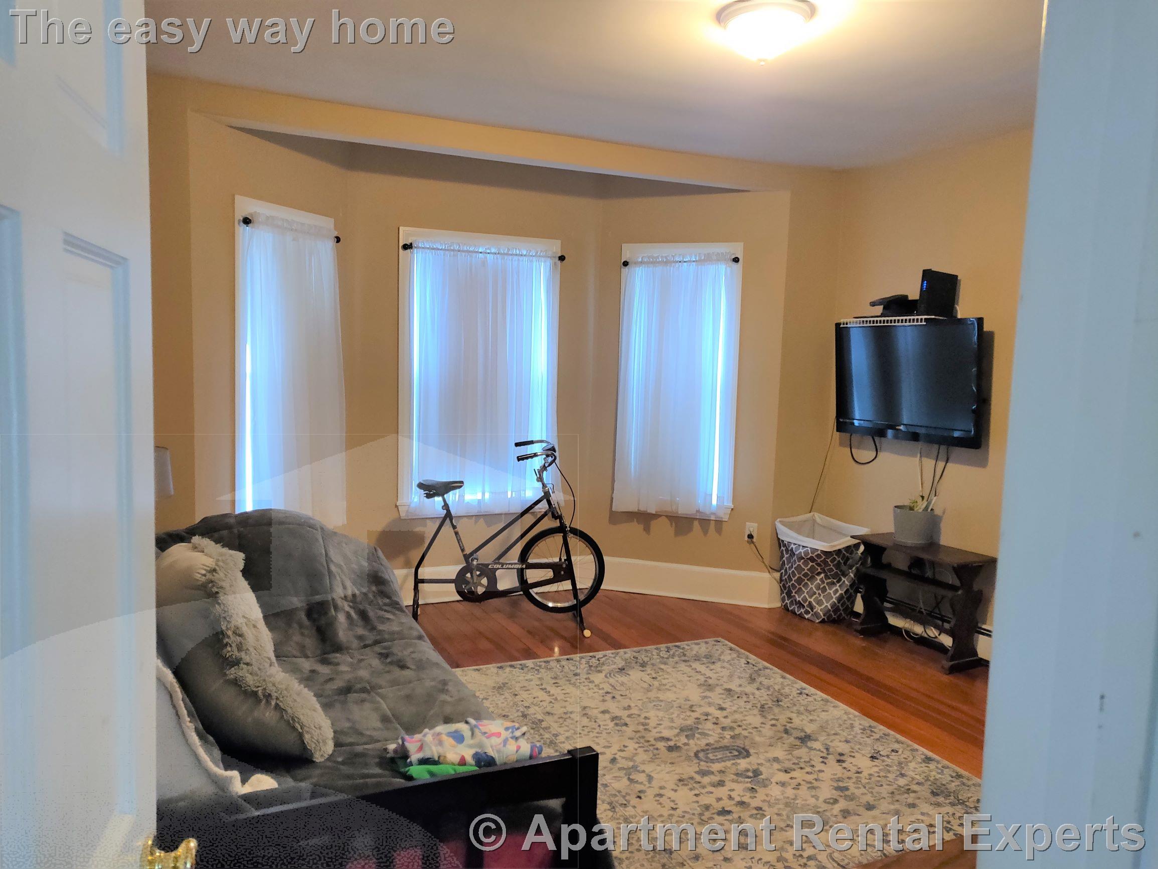 14 Middle St, Newton Corner