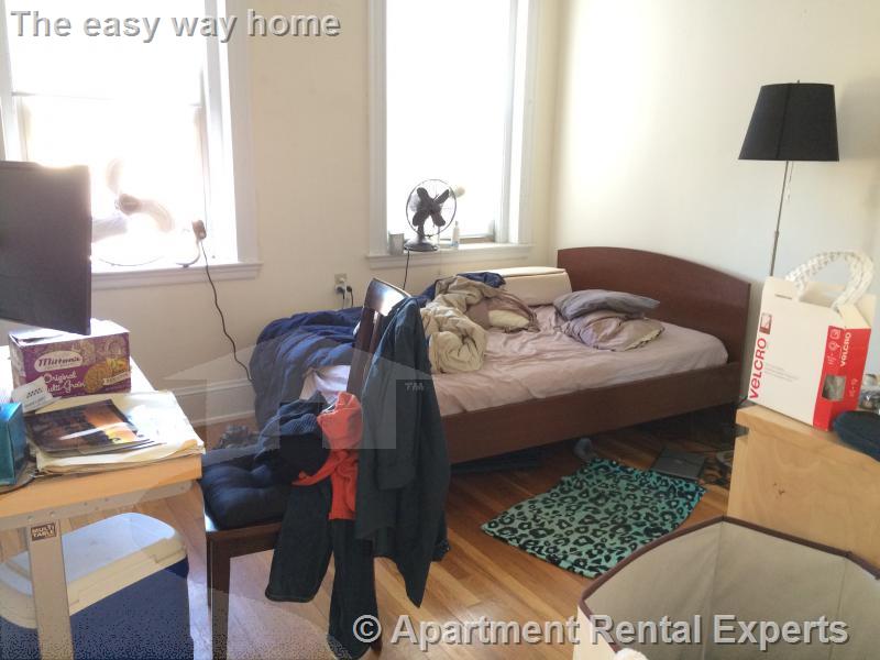 1622 Massachusetts Ave, Harvard Square