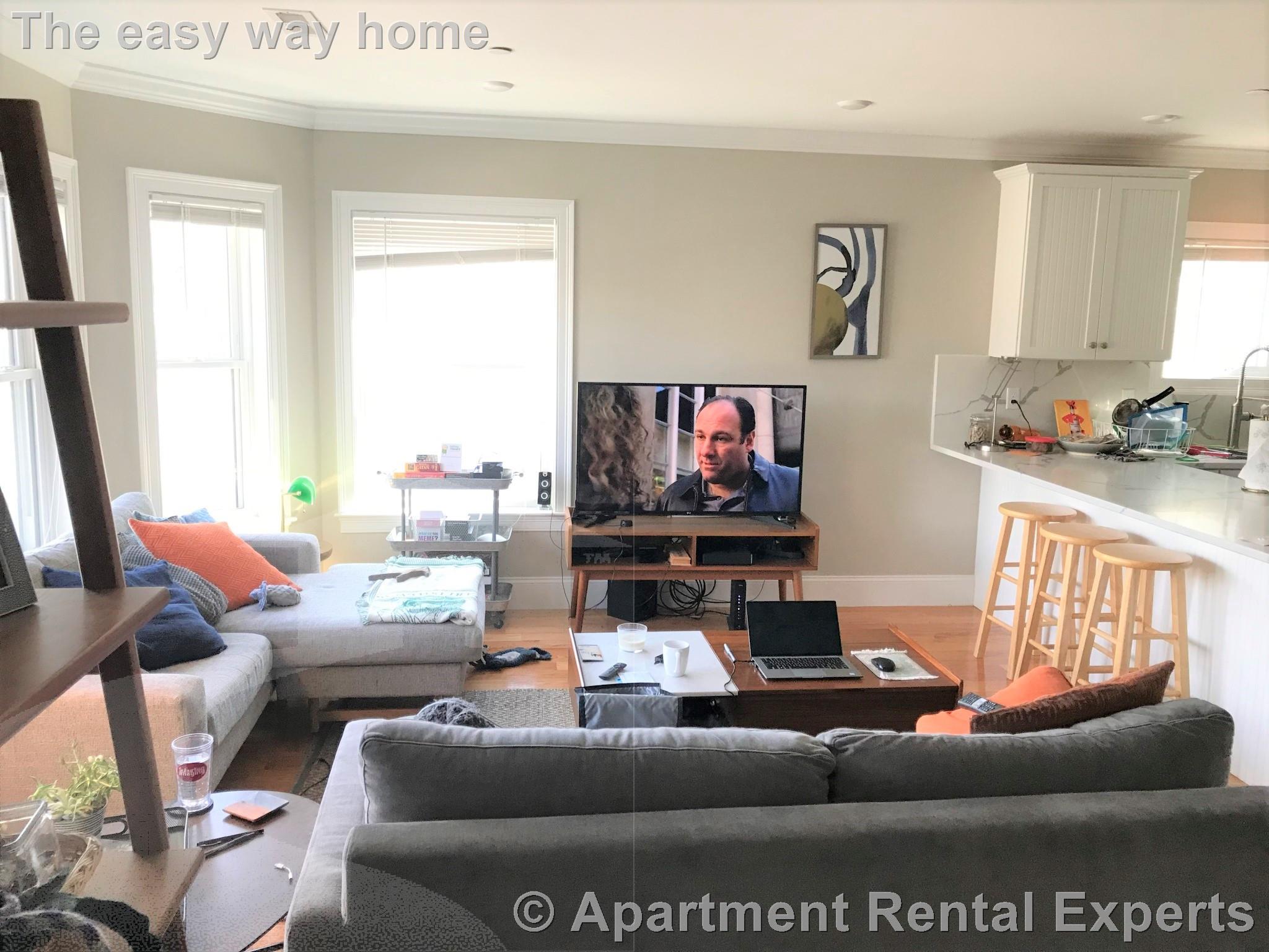 116-118 Holland St, Davis Square