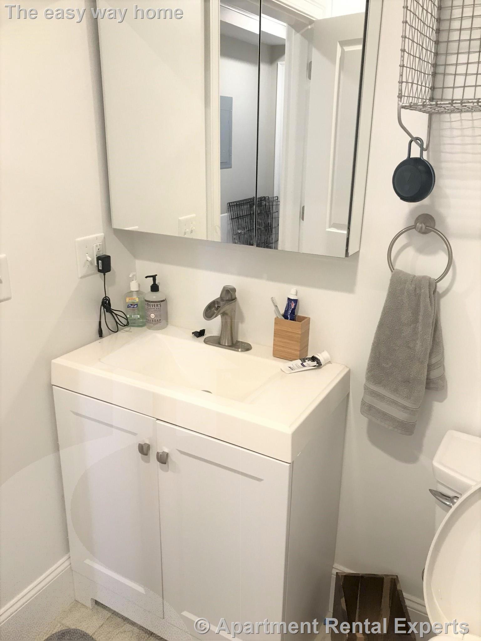 116-118 Holland St, Davis Square