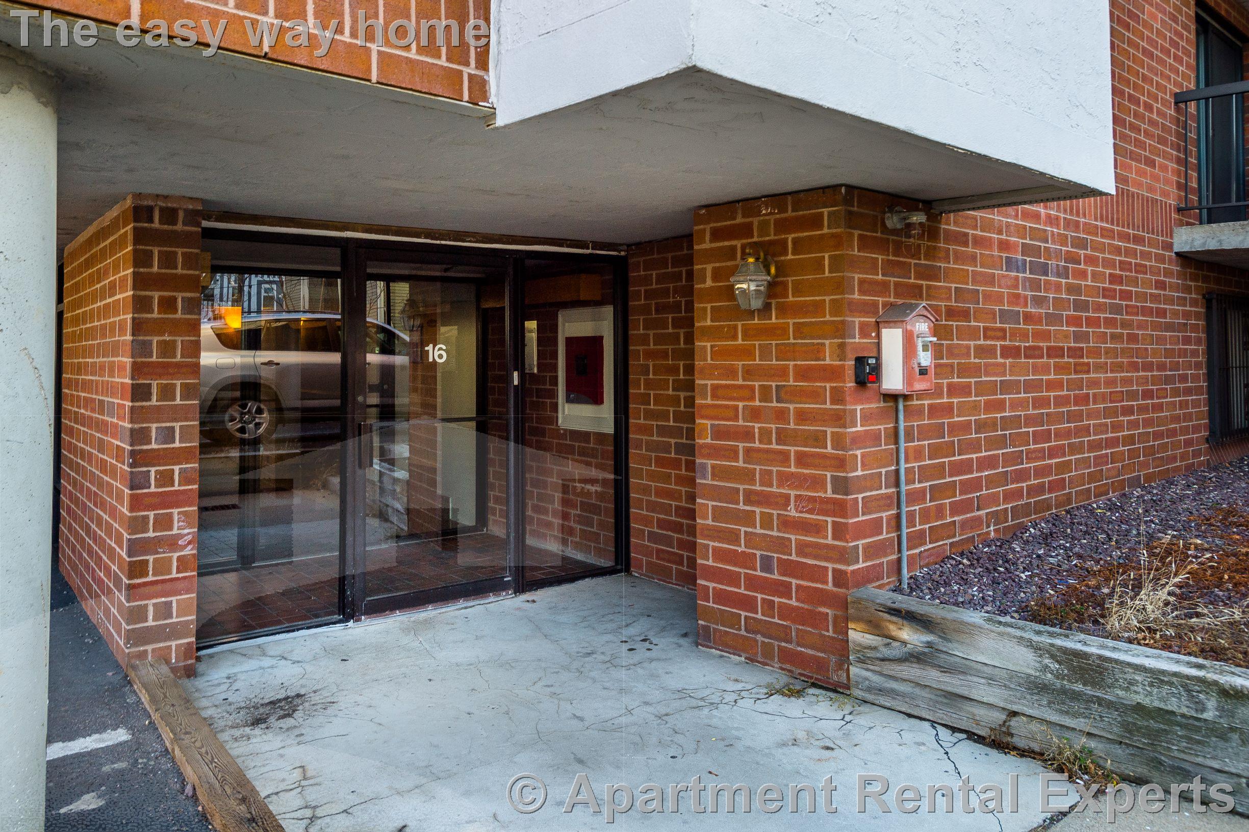 16 Elmer St, Riverside