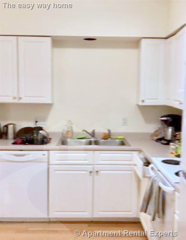 3 Kent Ct, Porter Square