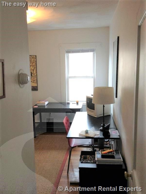 148 Fifth St, East Cambridge