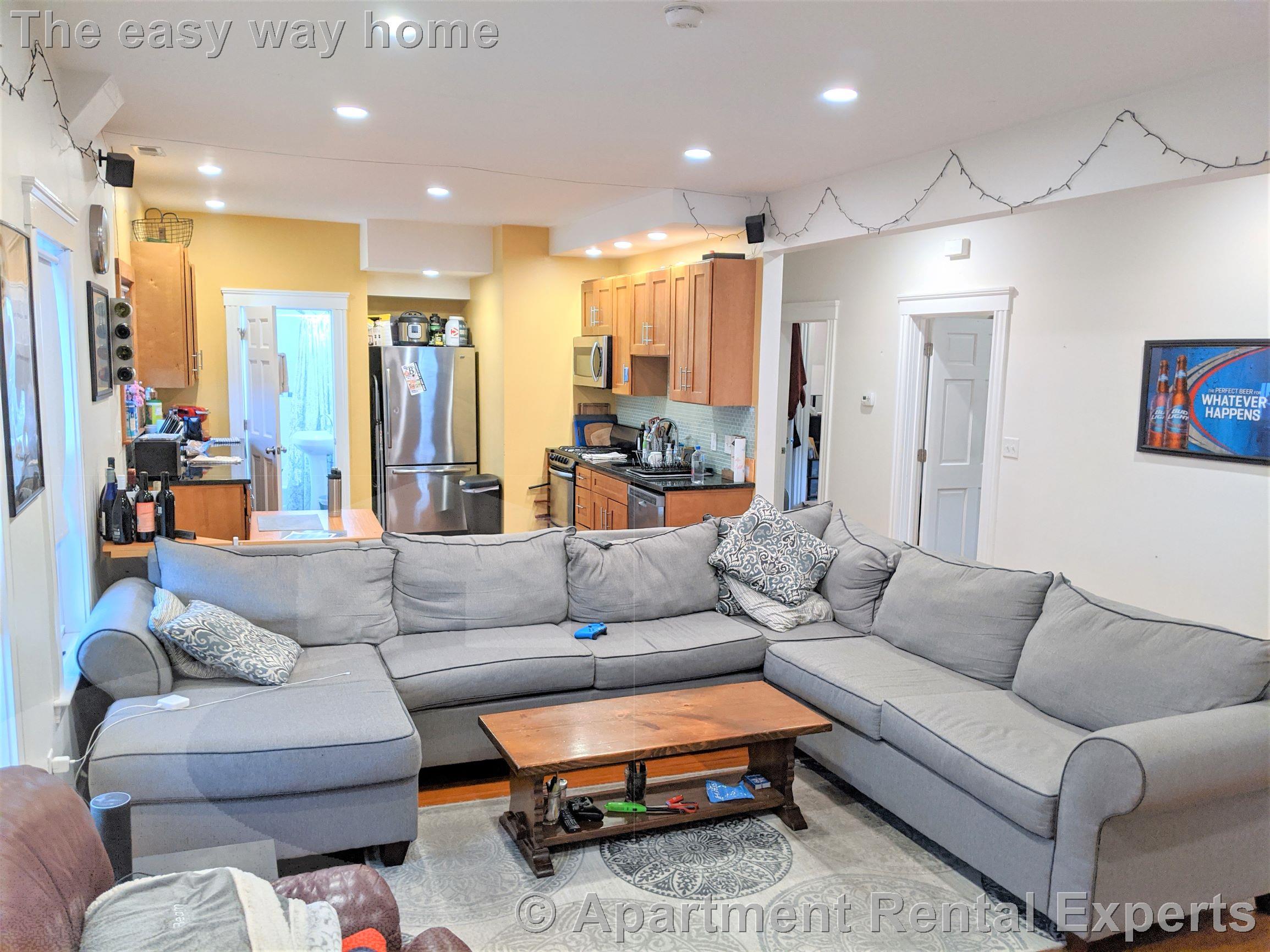 472 Main St, Magoun Square