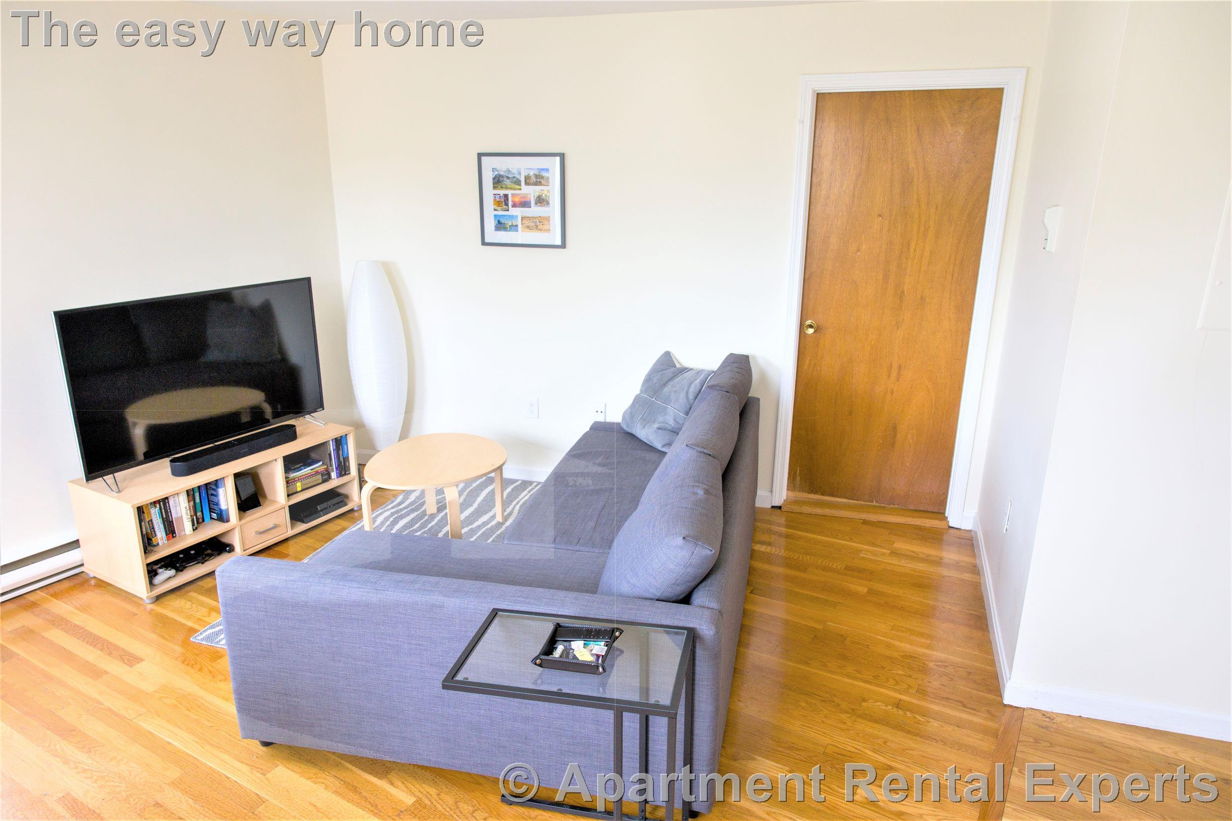 35 Davis Sq, Davis Square