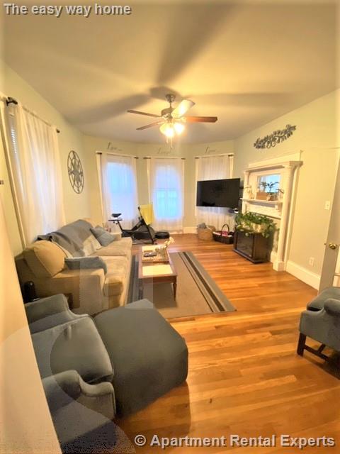 390 Salem St, Medford Square