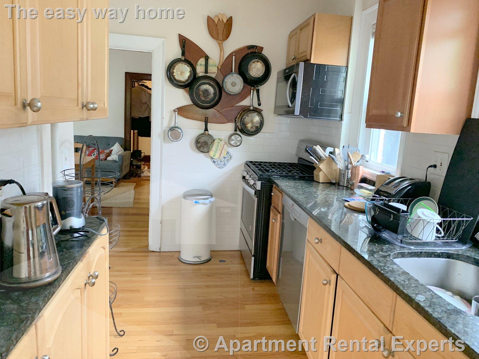 14 Chandler St, Davis Square