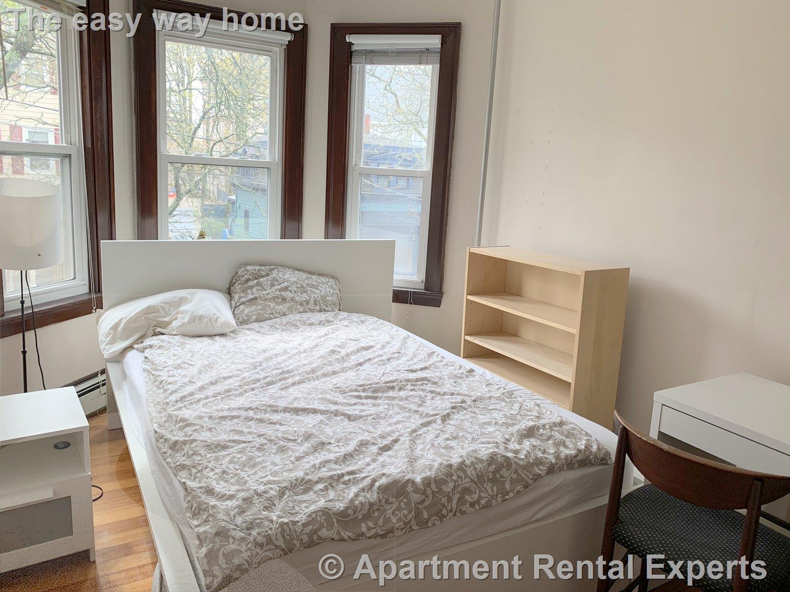 14 Chandler St, Davis Square