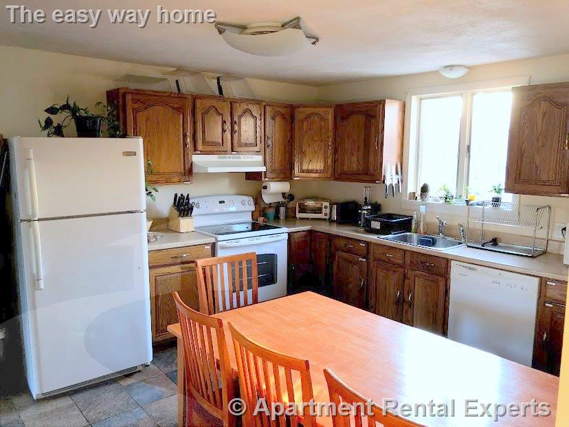 7 Tower Ct, Porter Square