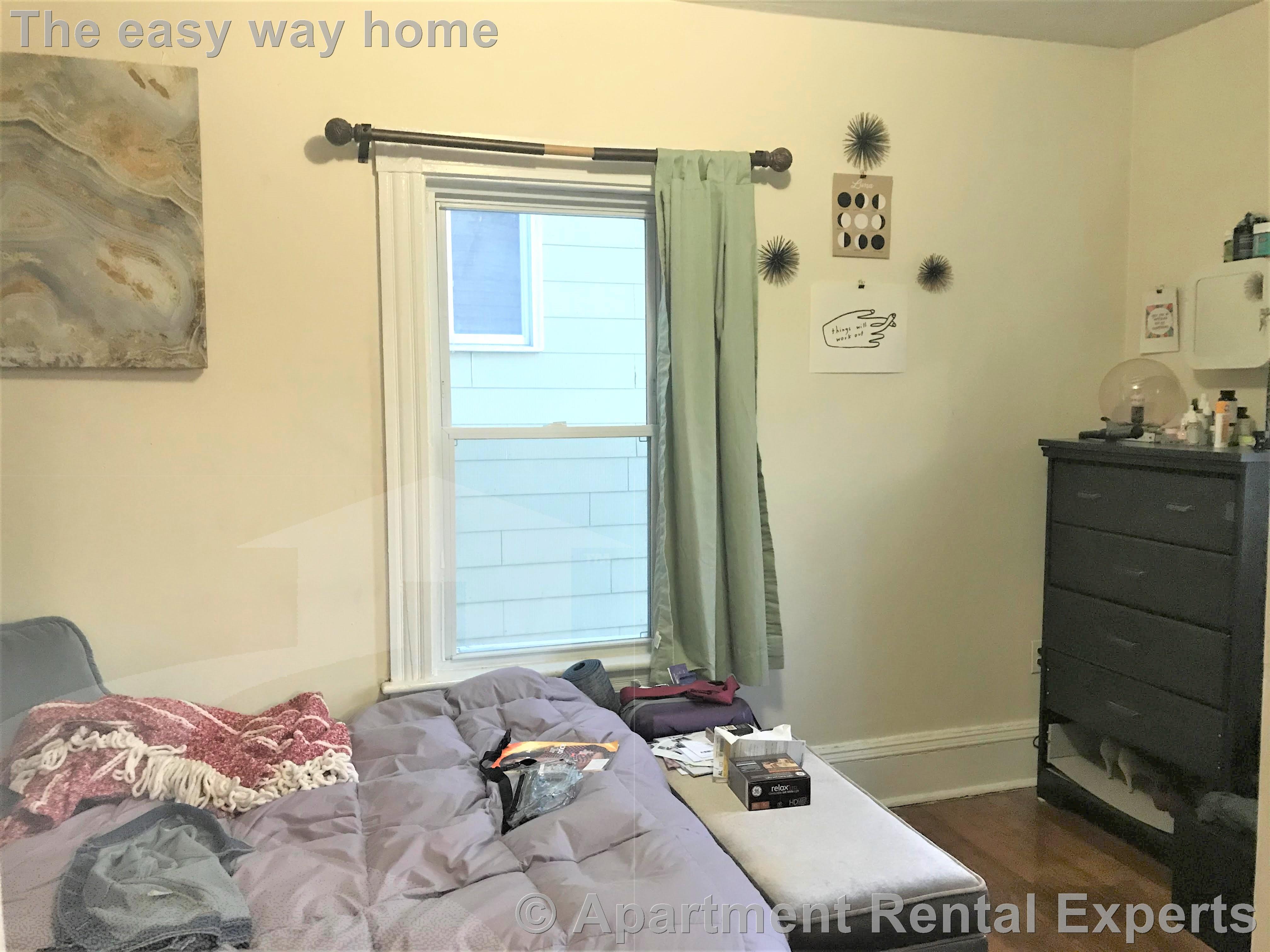 102 Willow Ave, Porter Square