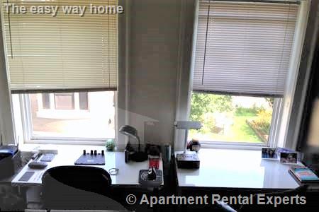 36 College Ave, Davis Square