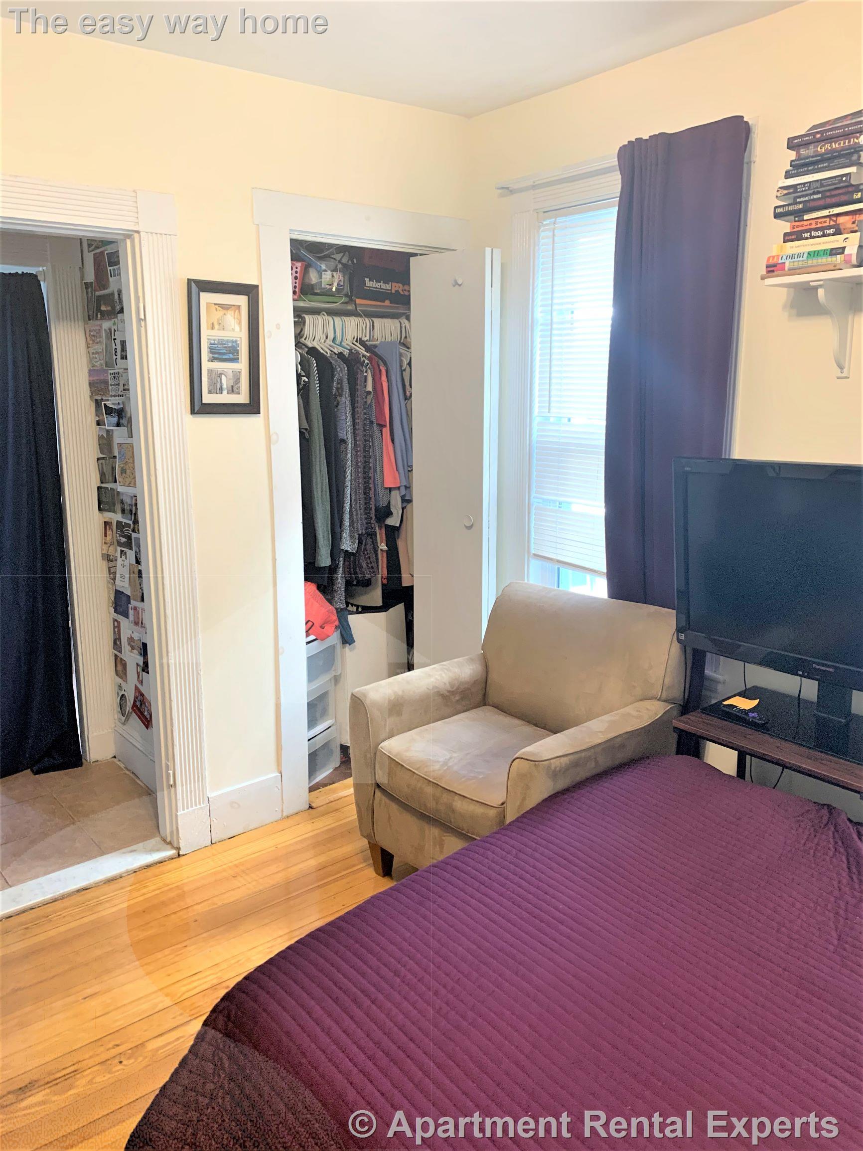 21 Endicott Ave, Teele Square