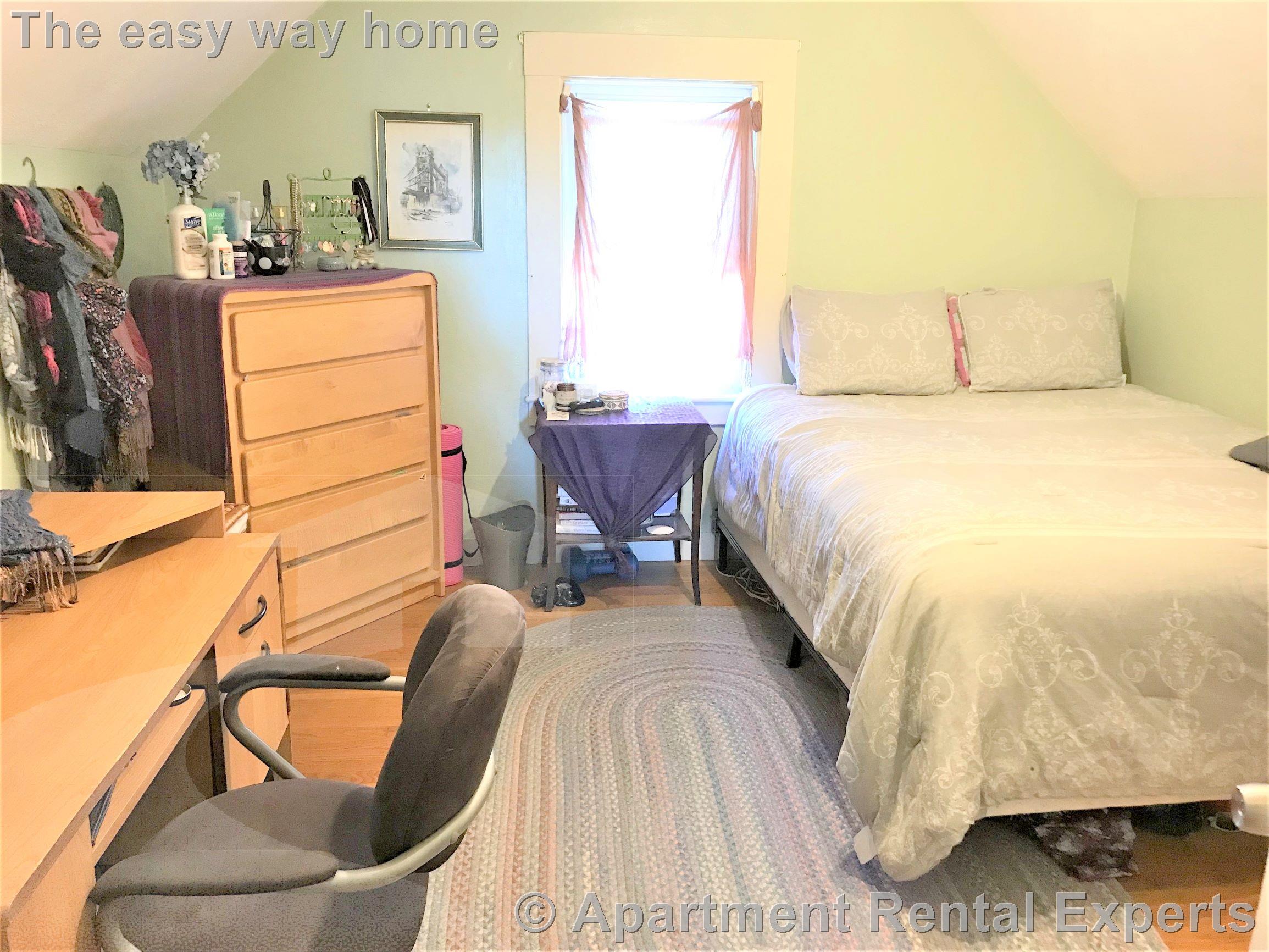 30 Moore St, Davis Square