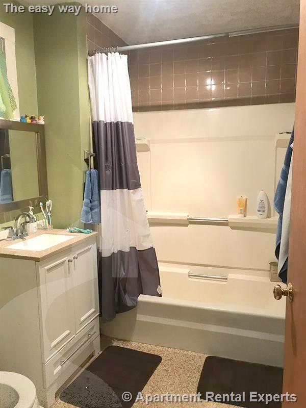 68 Roseland St, Porter Square