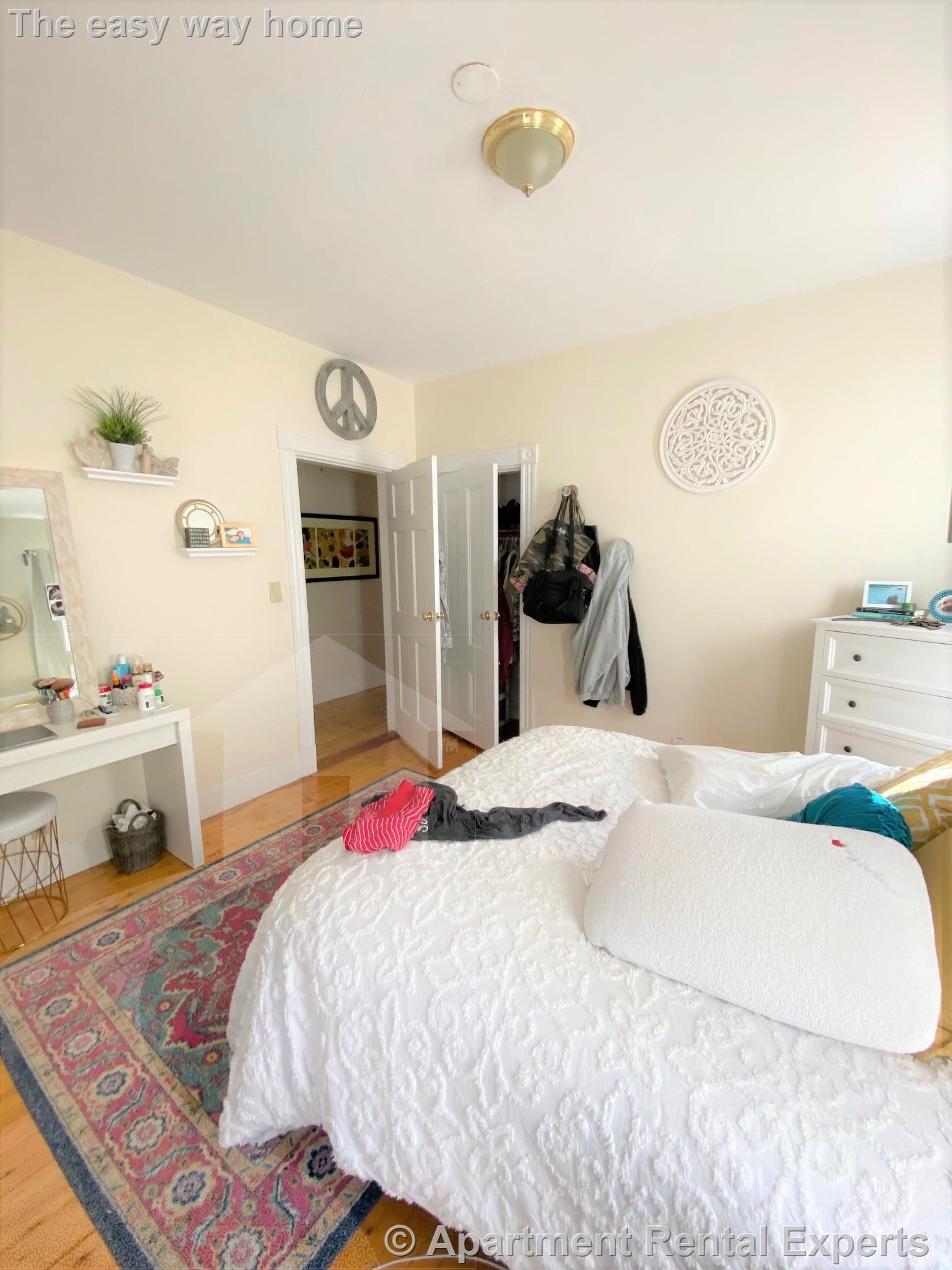 14 Stickney Ave, Winter Hill